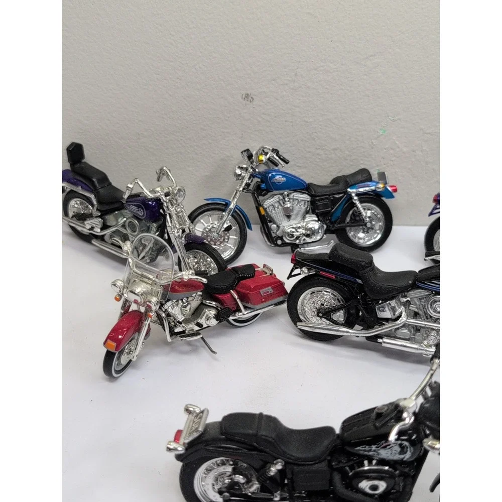 Motorcycle Toy Lot Of 6 Mostly Maisto